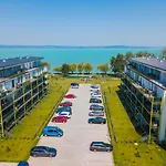 Myflat B-lake Silver Apartman