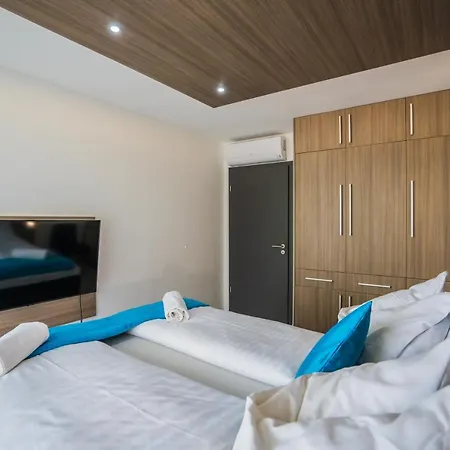 Myflat B-lake Silver * Siófok